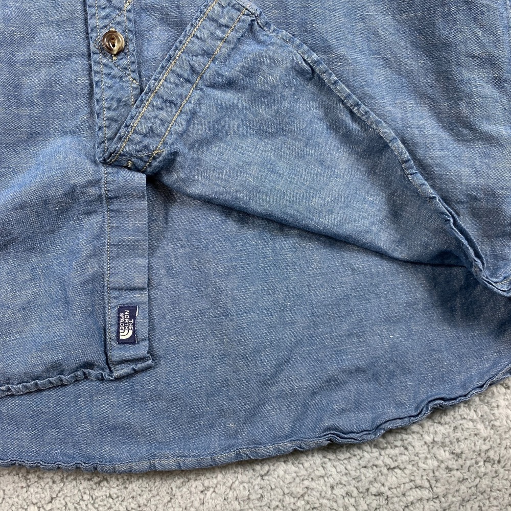 The North Face Shirt Mens Medium Blue Chambray Short Sleeve‎ Outdoor Button Up - Picture 5 of 10